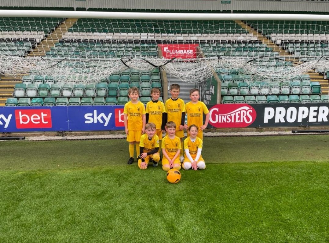 torpointafcJ's tweet photo. U8 | Torpoint Freathy U8 won all of their matches in the @PAFCCommunityTr football festival today. All the children had such a good attitude and played some amazing football throughout the day and most importantly, enjoyed the occasion. Massive well done to all involved 💛🖤 https://t.co/do1LNBp4wp