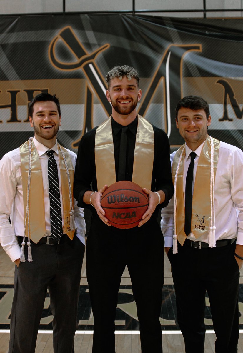 Congratulations to our 3 graduates Mitch, Caden and James! We wish the best of luck to Mitch on his next steps in life! We are happy to have Caden and James returning for one more season! #GoVille