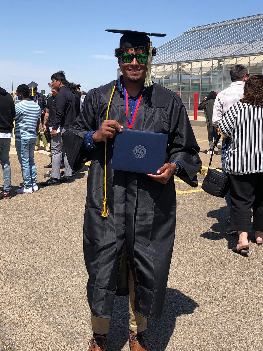 Congrats to our own assistant coach <a href="/jd_sanchez17/">Juan Sanchez</a> on his graduation from Oklahoma Panhandle State Univeristy  yesterday!