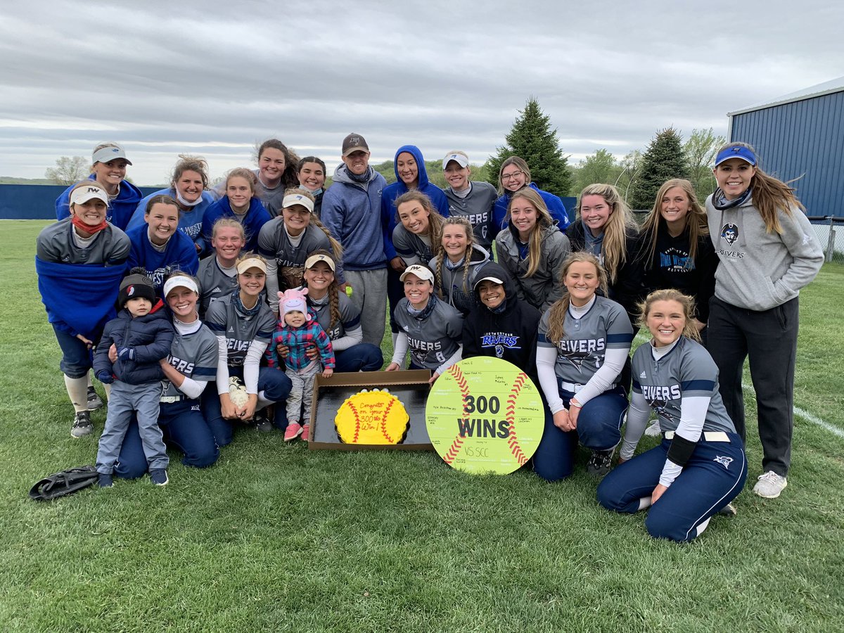 The Reivers sweep the today to advance to the championship series of the Region tournament. 

In addition to the wins, Head Coach Ben Greer earned his 300th career win! 

It’s a great day to be a Reiver! 

#FlyTheFlag