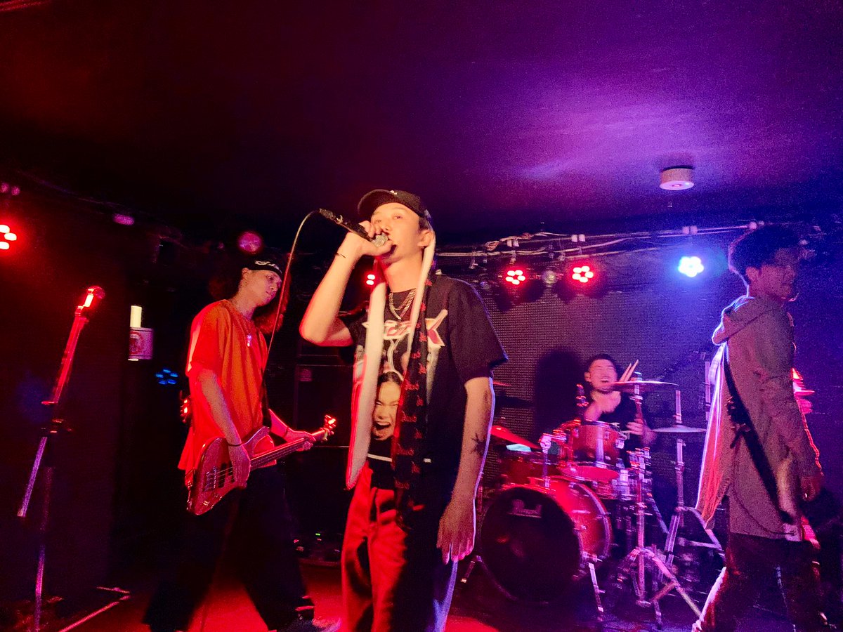Gang_of_Four11's tweet photo. Def Set Boy$最高の勇姿🤘🔥音もパフォーマンスもMCもめちゃくちゃかっこ良い❕本当に行ってよかった。久々にホームに帰ってきた感覚。時間が短かったけど、リハがっつり観られるのすごく好きだから何倍も楽しめた👍心が満たされるLIVE❕余韻やばい😌🎵ありがとう🙏🏻
#DefSetBoys https://t.co/uJXBJnfTmK