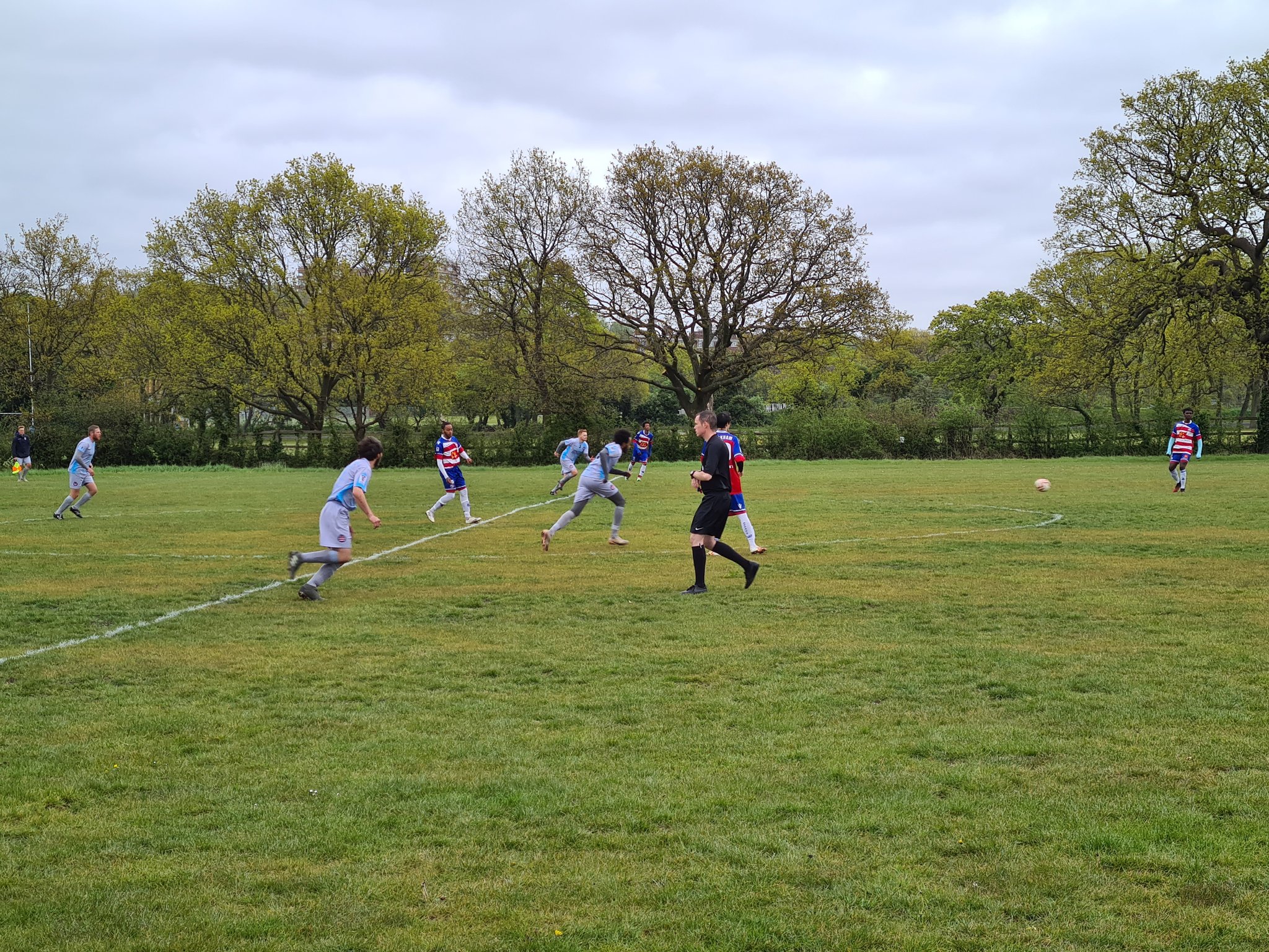Dr Andrew Fleming Pynners Close Fields For Peckhamtownfc A 1 2 Dansonsportsfc 1 3 Londonfa Junior Cup Last 16 Attendance 19 No But 2 Camera Towers Full Blooded Cup Tie