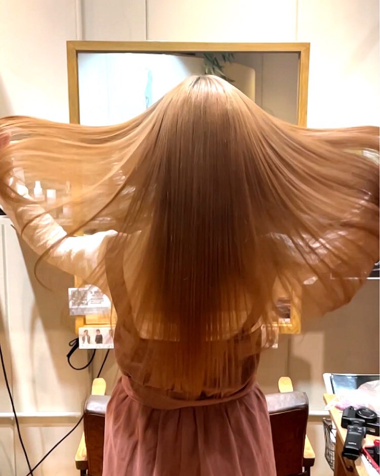 Rinoa_Kanzaki's tweet photo. ㊗️🎊お誕生日迎えました🎉

-6kgダイエットも
薬で髪増えてサラサラ美髪も増して

整形総額2500万かけたのと
みんなの応援で優しい笑顔になったこの顔が好きです！

美容YouTube も始めます！
毎週月土20時
https://t.co/tXuJ4uoSdm

チャンネル登録よろしくです🤗💕

#2500万美容コスプレイヤー https://t.co/lcQHDV8eBG