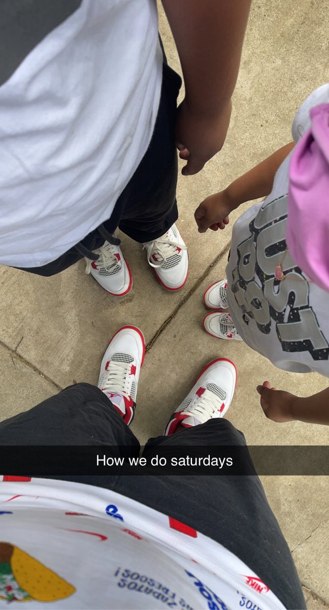 OnlyDiggs's tweet photo. Itโs me and the munchkins today so we coordinated our kicks! #JordanAlexander #AvaJhenรฉ #DiggsFamilyKicks #FireReds https://t.co/34Qoy8kHsa