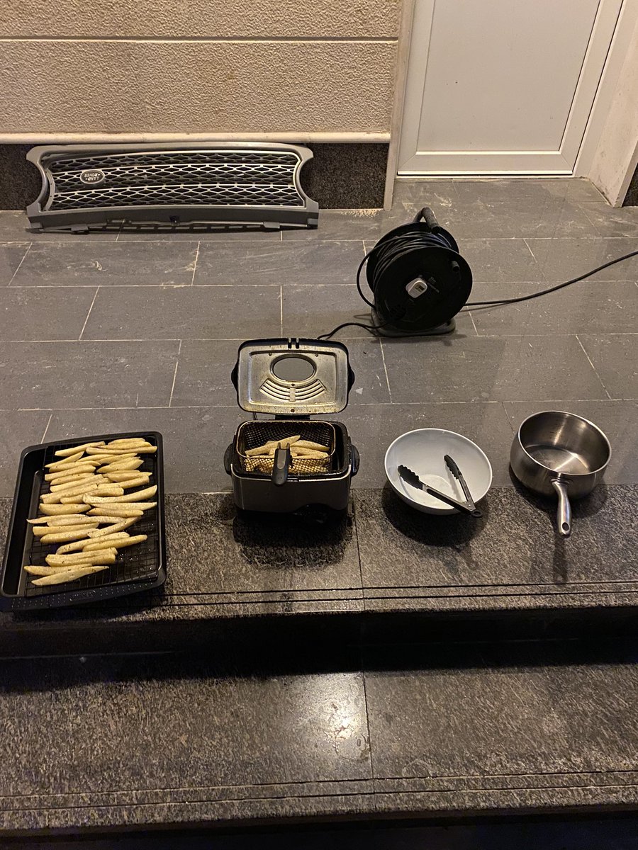 nate9k's tweet photo. Dad: can you please help me with dinner                                                                       Me: yeah sure what you need?                Dad: https://t.co/rPBbFqHiBg