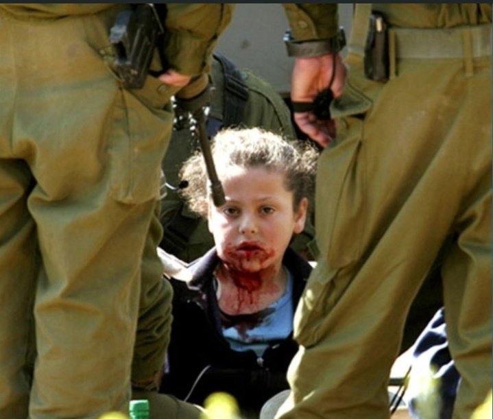 meme_d0's tweet photo. @GD1x9 @binoman777 @MWLOrg ال٧٠٠ فلسطيني بحاولوا يهجروهم مش بشر؟ اللي مبارح أطلقوا عليهم وهمي يصلوا في المسجد الأقصى ما بتحارب عشانهم؟ اتقي الله!! وبعدين اذا احنا مش هامينكم المسجد الأقصى واجب على كل المسلمين مش بس احنا.. لو هدول اجانب الكل حكا عنهم بس عشنهم فلسطينيين الشرفاء فقط بدعموهم
حسبي الله فكل ظالم https://t.co/5yG0rdq5zp