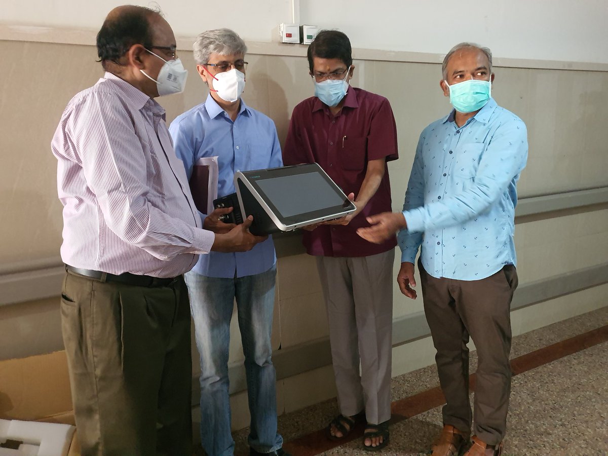 SVaidhyasubrama's tweet photo. @SastraUniv donates 6 Ventillators (3 each) to Thanjavur Medical College Hospital &amp; ESIC Hospital KK Nagar, Chennai along with O2 flow meters &amp; pulse oxymeters worth Rs.55L. Life saving devices during demanding times is the need of the hour. Stay safe as we fight COVID together. https://t.co/KBRnZ3Vaxk