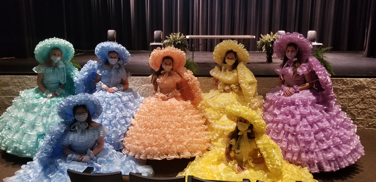 DHS_Warriors's tweet photo. Thank you to our beautiful Azalea Trail Maids, our fabulous Jazz Band and our NJROTC students for helping with the MCPSS Connect Day! We recognized 87 students across the district who were awarded a paid internship this summer! #CareerTechMOB https://t.co/11Ze5kNaOi