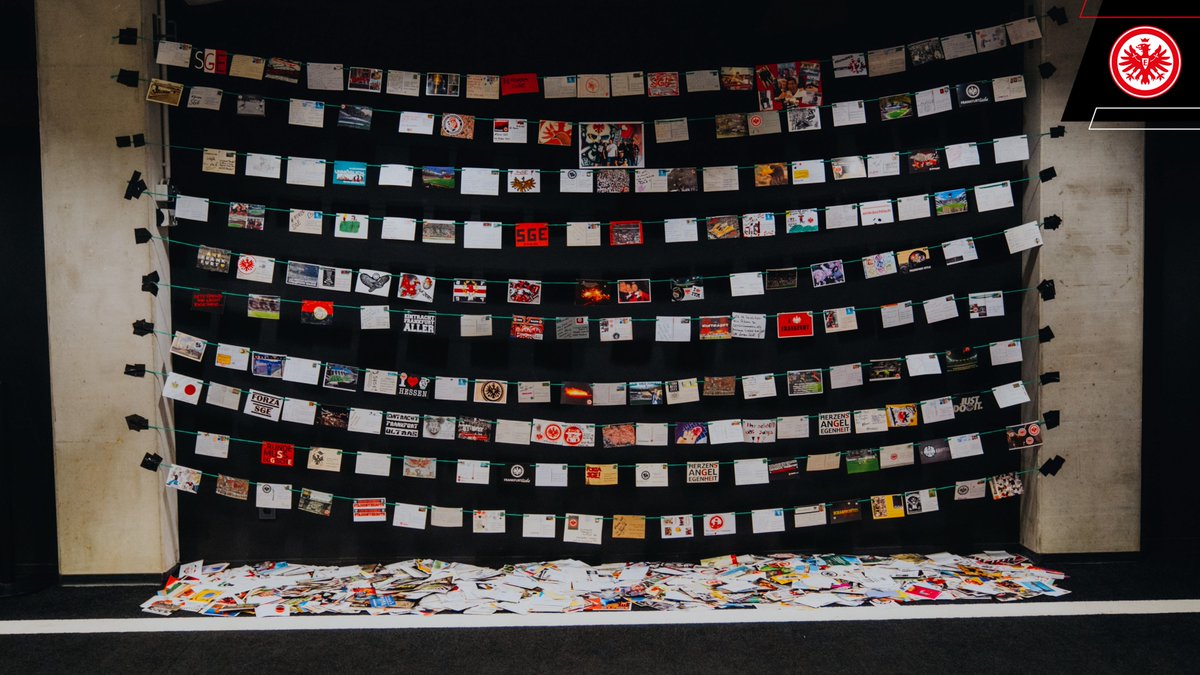 Eintracht's tweet image. Großartiger Support ❤️

Über 10.000 Postkarten sind bei uns bereits als Motivation für das Team eingegangen. DANKE an die Eintracht-Fans für diese tolle Unterstützung 👏
#inEINTRACHT #SGE