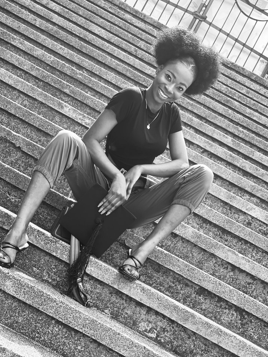OlamideIgbekele's tweet photo. Dropping this here for the future
It’s gonna end in smile🙏🙏
Officially an obafemite🙈
#OAUMatriculation https://t.co/9gBuDryDOH