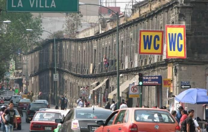 Eco_Raabel's tweet photo. ¿Cuántos años más creen que le quede a la Ciudad de México antes de que sea completamente desalojada? 

¿Te imaginas a una de las ciudades más pobladas del mundo, abandonada? 

Llámenme loco, pero estoy 100% de que va a pasar https://t.co/7Oz3cFXfwu