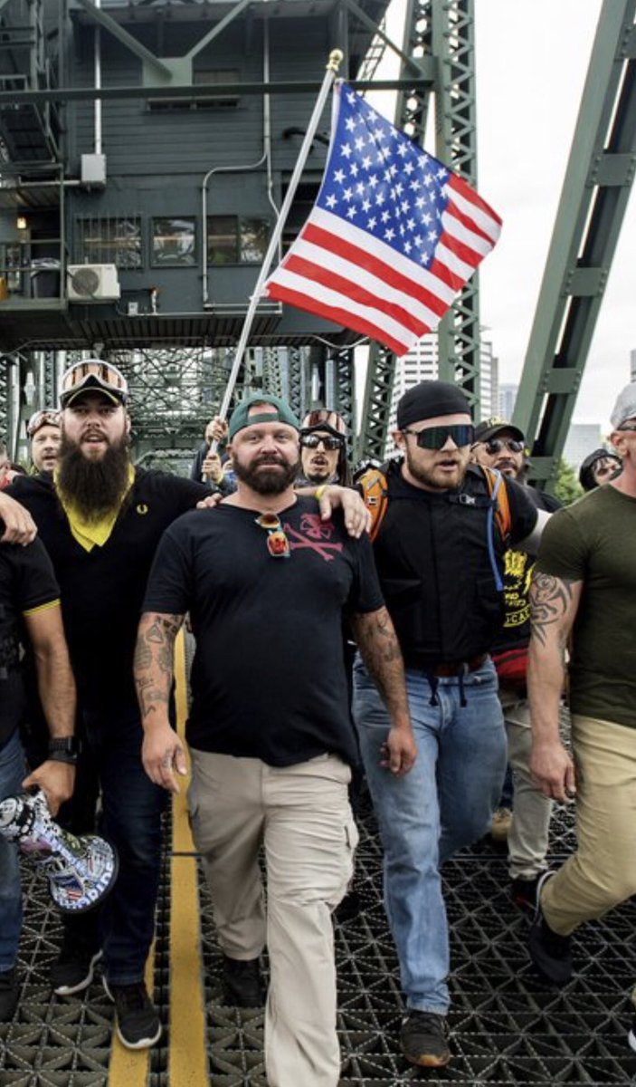 GRE8TBLACKSHARK's tweet image. When we&apos;re up against Pic 1 WE CANNOT be combat ready looking like Pic 2. It&apos;s combat inefficient,&amp;amp; the feminine colored boots PROJECT WEAKNESS! #GetOnCode my brethren! We didn&apos;t ask for a war,but we are in one nonetheless! I intend to WIN IT! Do you?!