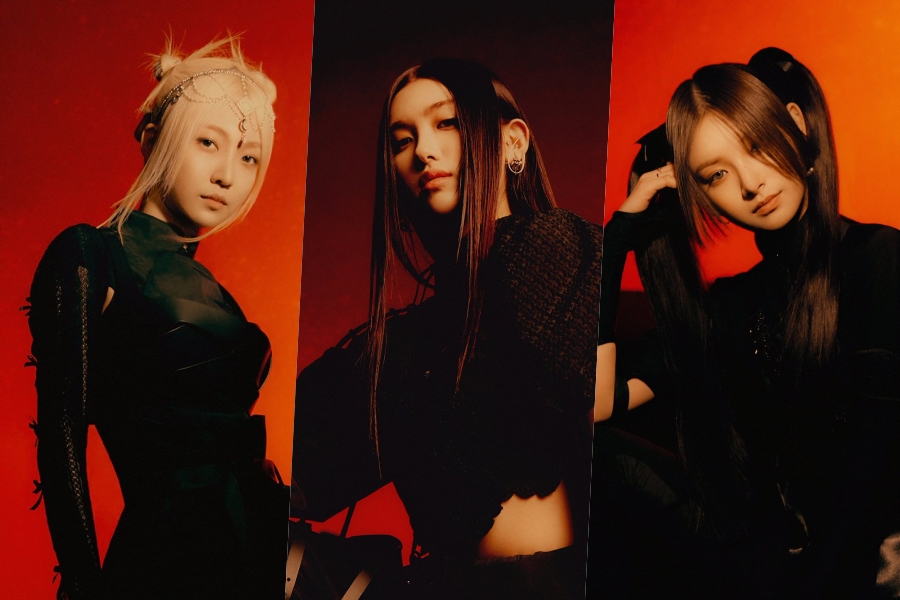 soompi's tweet image. #EVERGLOW's #Onda, #Aisha, And #Yiren Star In New Teasers For "Last Melody" soompi.com/article/146755…