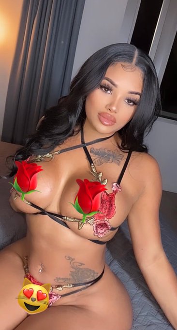 Retweet if you wanna sniff my rose 🐱 which one you love baby? 💕  For more 👇 https://t.co/EVHvv2buoc   🚨