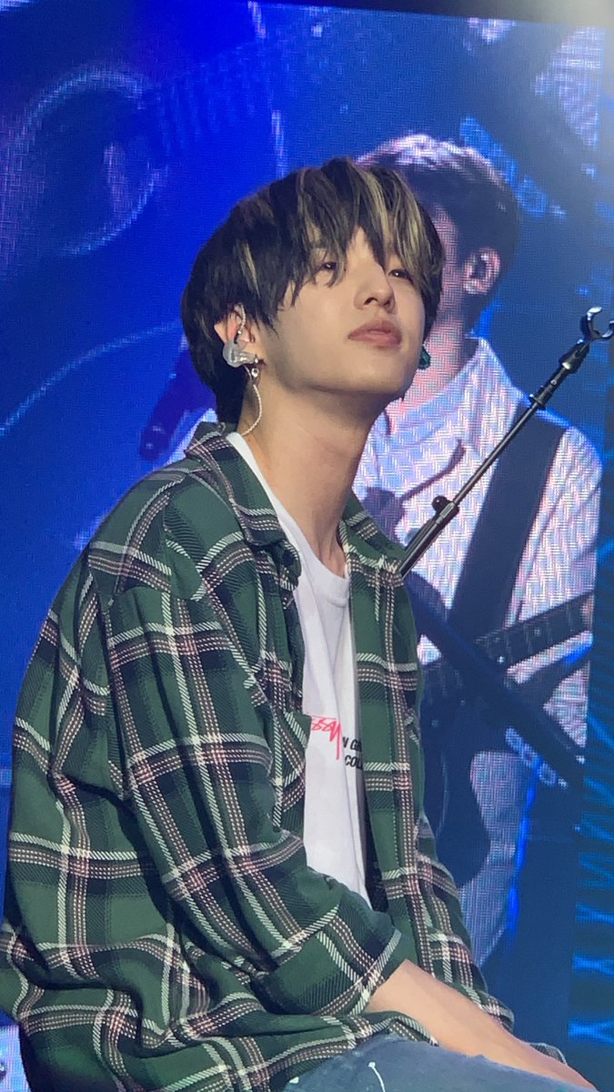 jae in concert without crop — a much needed thread: