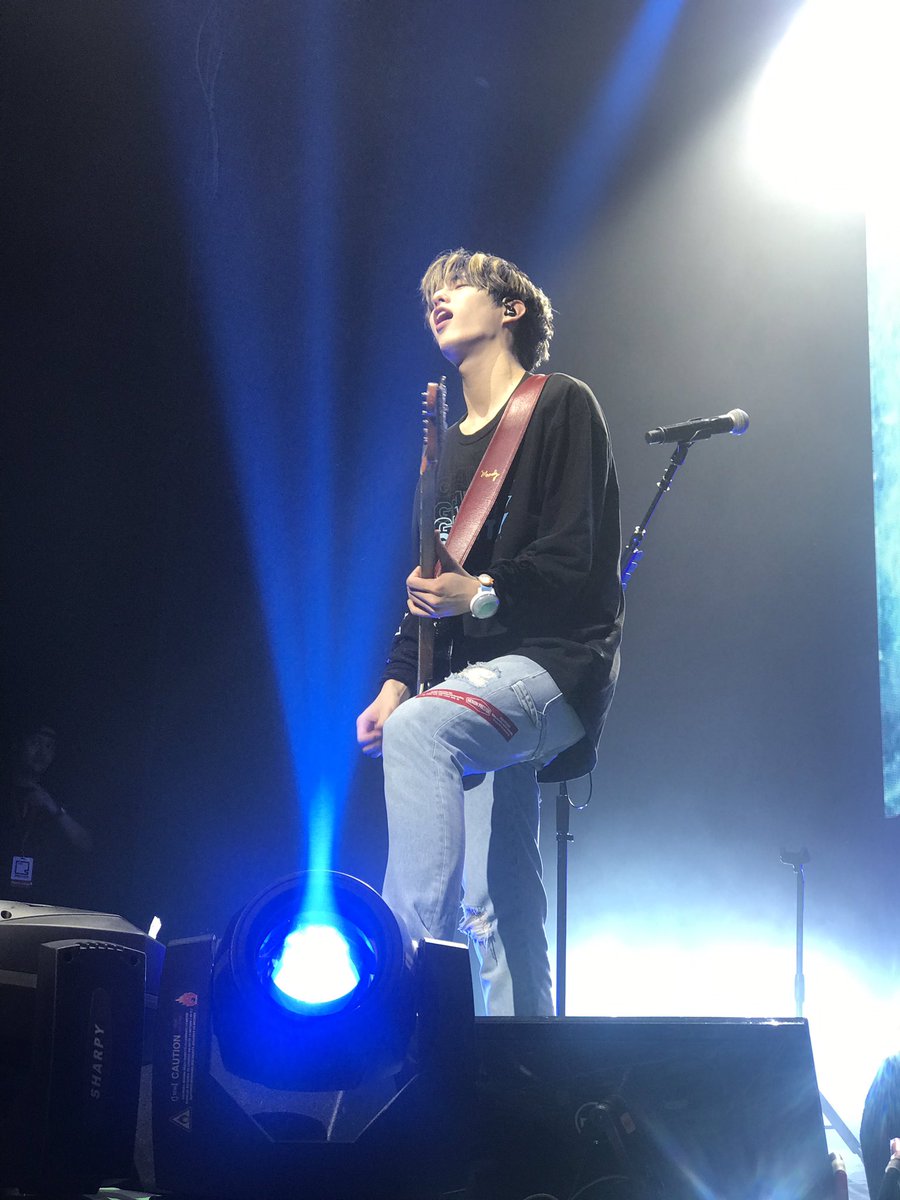 jae in concert without crop — a much needed thread: