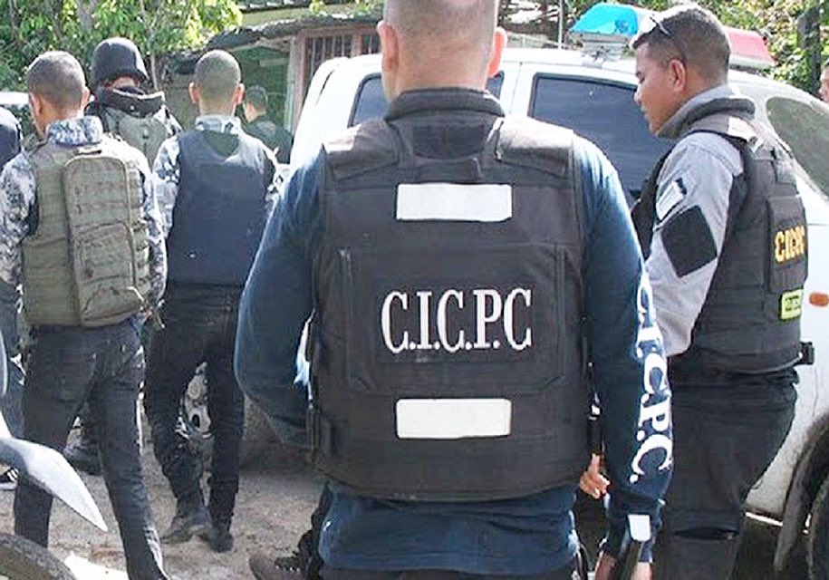 DouglasRicoVzla's tweet photo. #Cicpc capturó 26 personas solicitadas por Homicidio en varios estados del país. 
https://t.co/ZlmiVGM5t1 https://t.co/tpDVlJKVqi
