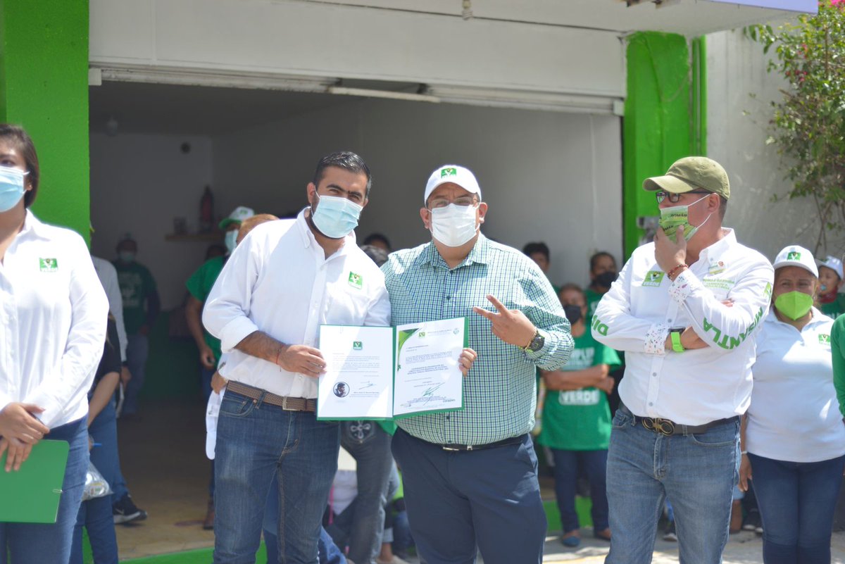 arnold_ra's tweet photo. Todo mi apoyo a mi amigo @BalbinoCastill3 @Marcelo_RuizS #JilotepecVerde #YoConBalbi https://t.co/6RODMm8Ub7