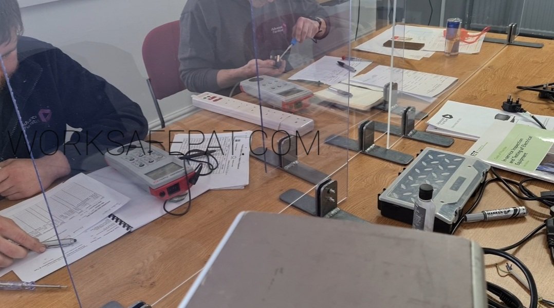 WORKSAFEPAT's tweet image. If you are looking for an accredited #Pattestingcourse in #SouthWales #NorthWales #Bristol #Swindon #Bath We can come to your workplace.
#Pattestingcourses Theory and Practical 1-6 Candidates #WORKSAFEPAT