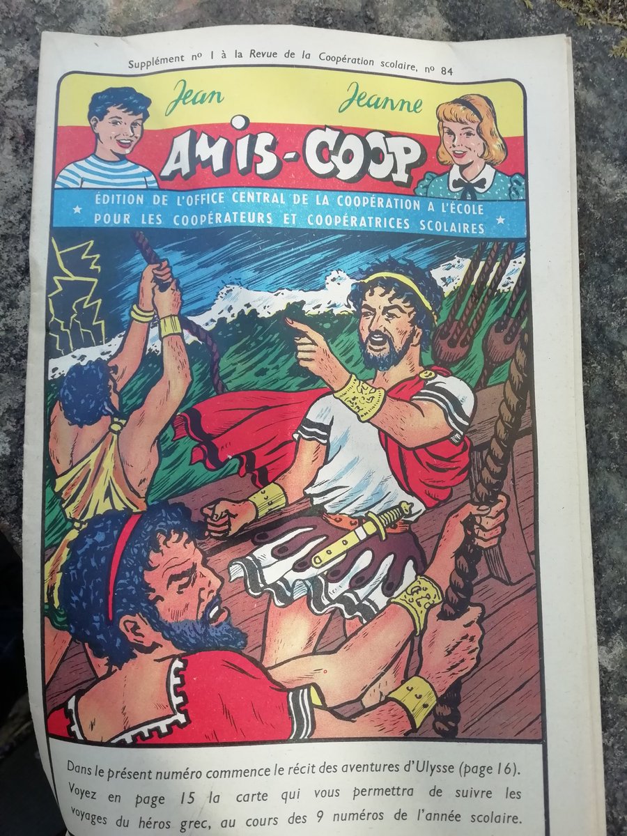 OCCE49's tweet photo. Un petit rangement dans la bibliothèque et une découverte :
le n°1 d' AMIS-COOP (septembre 1957) https://t.co/va2EHY0JMA
