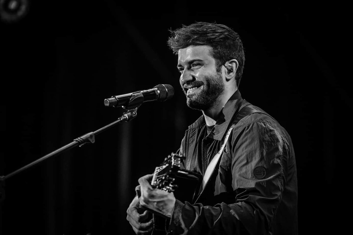 pablo_te_ama's tweet photo. Algún día podrás abrazar a @pabloalboran no te rindas nunca.🤍 https://t.co/dLL8gsN6LB