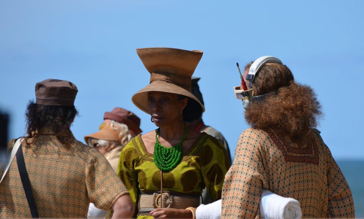 weeklycut's tweet image. New set photos from the U.K. for #Andor 📸 

The #StarWars series is currently scheduled to drop on #DisneyPlus in 2022 🗓