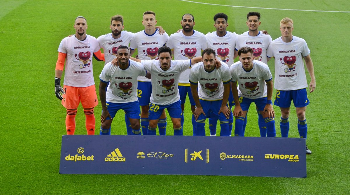 Mikel Celaya Lopez (@celayamikel) on Twitter photo Gracias <a href="/Cadiz_CF/">Cádiz Club de Fútbol</a> por transmitir la importancia de la #donacion para salvar #Vidas. Porque un #donante puede salvar hasta 6 vidas, #haztedonante #regalavida Sois de #Primera, en lo deportivo y en solidaridad 🙌🙌🙌 <a href="/HUPMCadiz/">HospitalPuertadelMar</a> <a href="/ONT_esp/">Organización Nacional de Trasplantes</a> <a href="/saludand/">Consejería de Salud y Consumo</a> <a href="/jmpv68/">jm perez villares</a> Gracias <a href="/Cadiz_CF/">Cádiz Club de Fútbol</a> por transmitir la importancia de la #donacion para salvar #Vidas. Porque un #donante puede salvar hasta 6 vidas, #haztedonante #regalavida Sois de #Primera, en lo deportivo y en solidaridad 🙌🙌🙌 <a href="/HUPMCadiz/">HospitalPuertadelMar</a> <a href="/ONT_esp/">Organización Nacional de Trasplantes</a> <a href="/saludand/">Consejería de Salud y Consumo</a> <a href="/jmpv68/">jm perez villares</a>