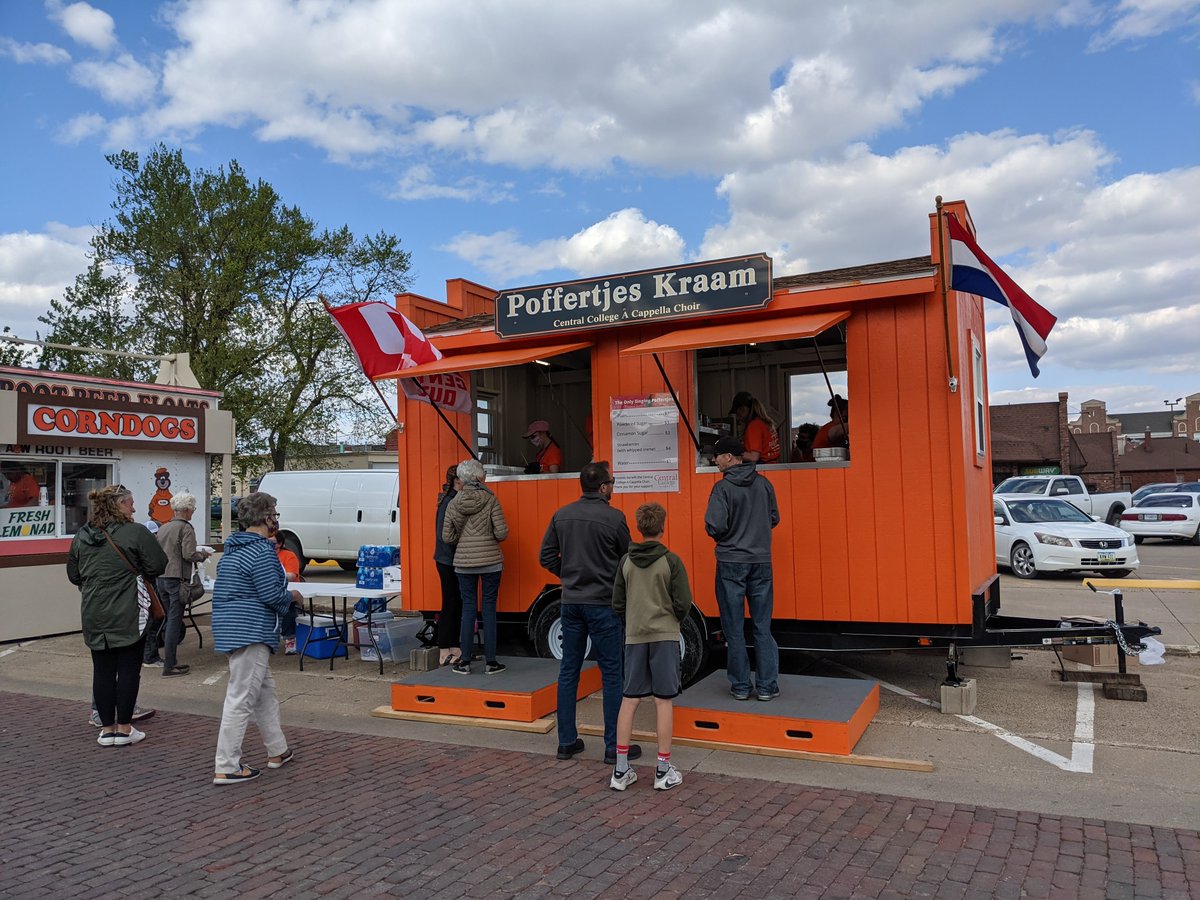 Central_ACC's tweet photo. According to our math-inclined choir members, it was calculated that we flipped approximately 20,000 poffertjes on Friday. WOW! 

Today is the last day to grab a plate! Be sure to stop by one last time!

#CentralACC https://t.co/VnGiRp8oJR
