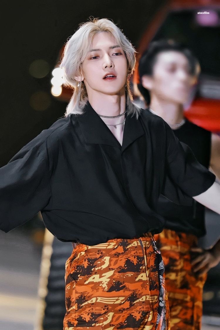 ateez’s kang yeosang in full screen [ a thread ]