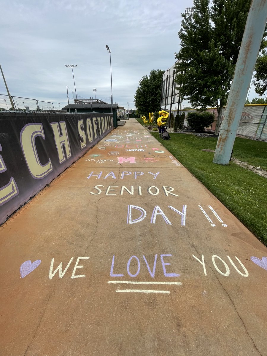 Senior Day preparations #WingsUp