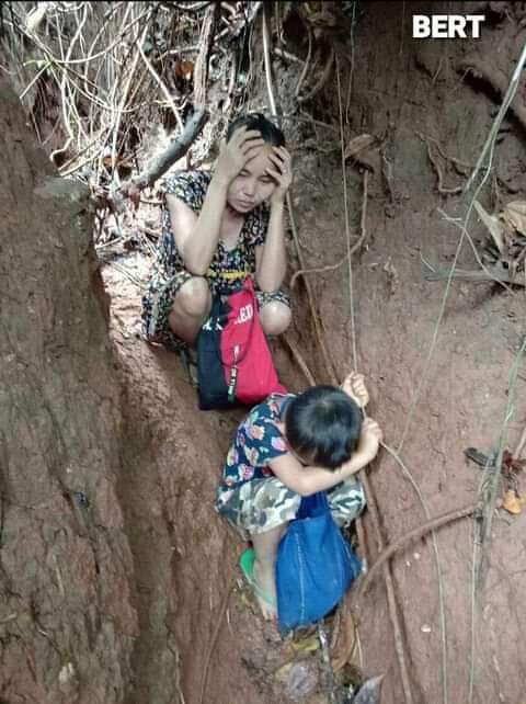 How much so difficult for alive with our Karen IDPs. 😭😭💔💔💔
Don't have anymore home. 
Don't have anymore foods. 
So bad with our Karen IDPs living life in jungle. 
When civil war will stop in Burma? 
Let's support together for Karen IDPs. 
🙏🙏🙏🙏

#WhatsHappeninglnMyanmar
