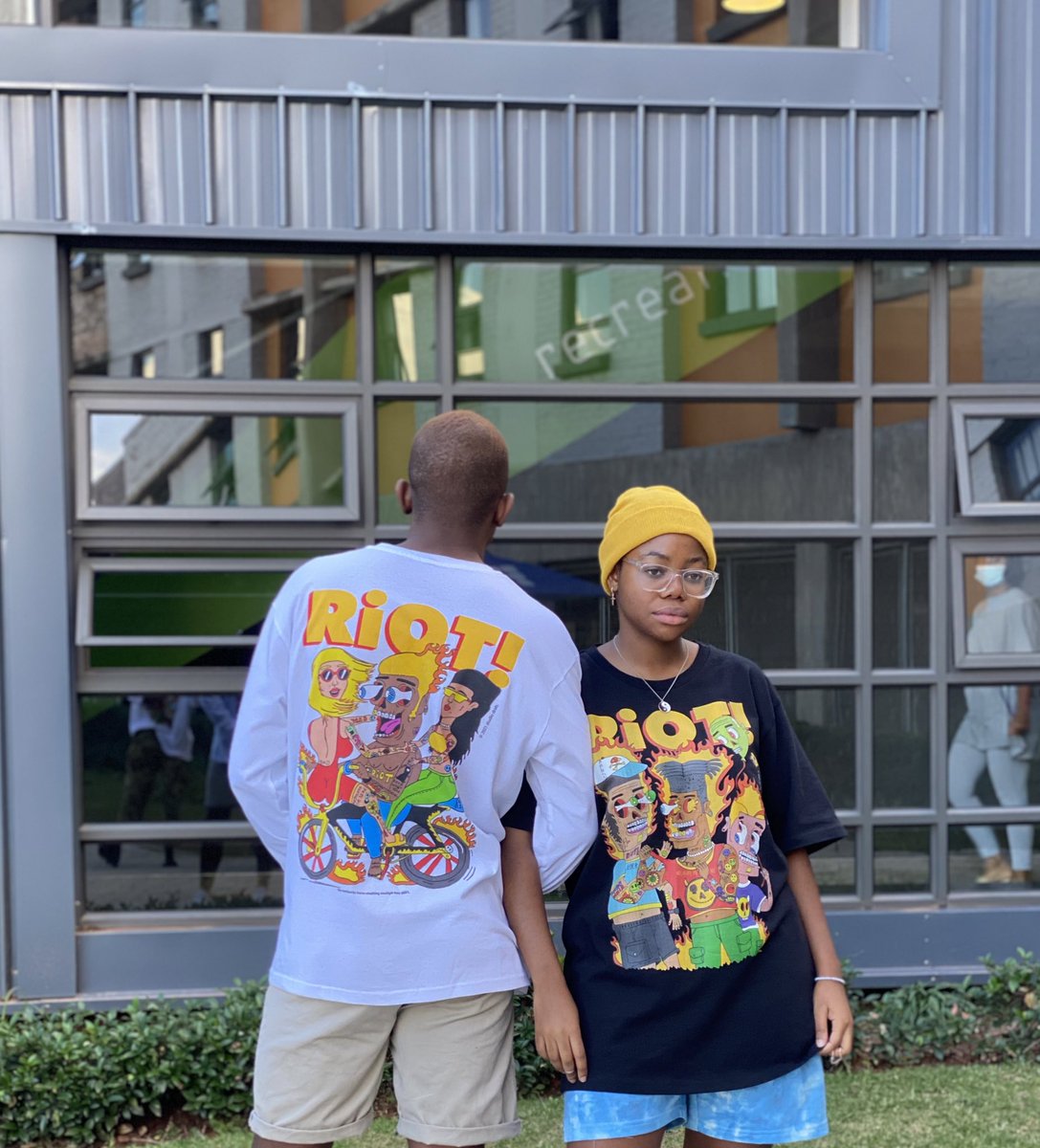 hlulaniii_'s tweet photo. behind the scenes shots for the latest line of tees for my brand @studiodrab , we are proudly South African brand, for those who are meant to defy the odds. hit us up for orders. https://t.co/n04pz8AB4n
