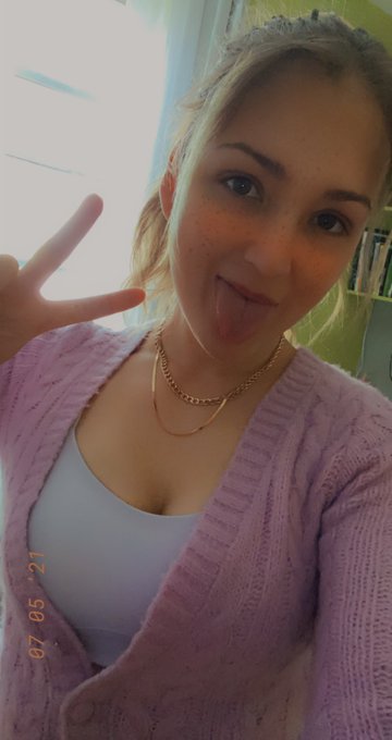 I will plan a New Live Stream Show if I reach 10 new subscribers on my https://t.co/yUycQotMPe ✌️😚 https://t<a href="/tag/portraitphotography"class="tags"><span>#portraitphotography</span></a><a href="/tag/snowymorning"class="tags"><span>#snowymorning</span></a><a href="/tag/paulilafay"class="tags"><span>#paulilafay</span></a>