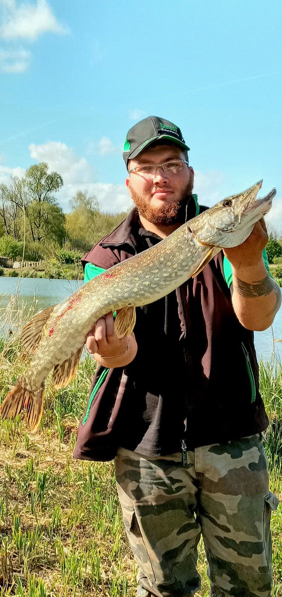 Fabpeche's tweet photo. 🐟🎣🐠 Superbe pike pris au Zender Pro Shad 🐟🎣🐠
.
.
.
.
.
#Nokill #mordudepeche #pêche #pechedujour #peche #fish #fishing #fisherman #fishaddict #passionpeche 
#somme80 #nature #pecheurfrancais #pecheur #pêcheurs #instapêche 
#pecheauleurre #pike 
https://t.co/X7OUyR0fWD https://t.co/Vfqkio2BYl