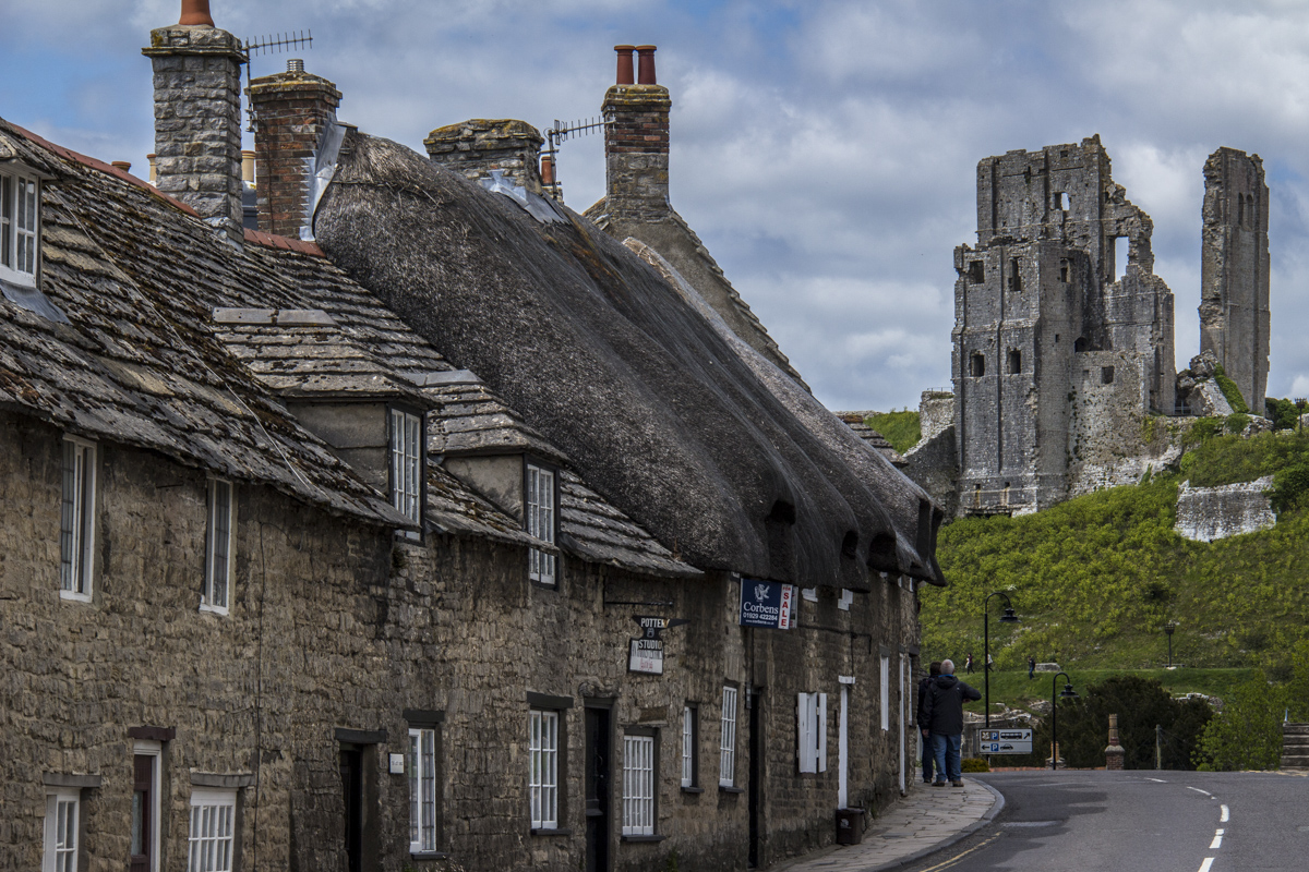 ValeryCollins's tweet image. #Saturdayblogs Come with me on a journey through #Dorset from #Bournemouth to #Wimbourne via #CorfeCastle and the #SouthWestCoastPath experiencedtraveller.com/journal/2021-0…