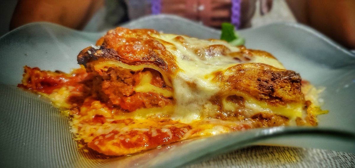 viajerillos's tweet photo. ¿Te apetece esta Lasagna? Pues te cuento que estuvo deliciosa y que la puedes disfrutar en MARGOR RESTAURANT en sosúa, riquísima, te encantará! https://t.co/cdihPG8P2A