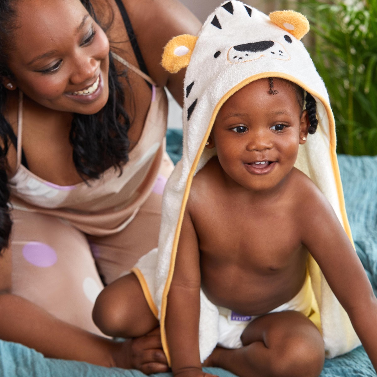 Want to discover more about our NEW mama and baby range? Why not check out our love Little Tropic Instagram account for more about each product, as well as lots of adorable little faces fal.cn/3fftA