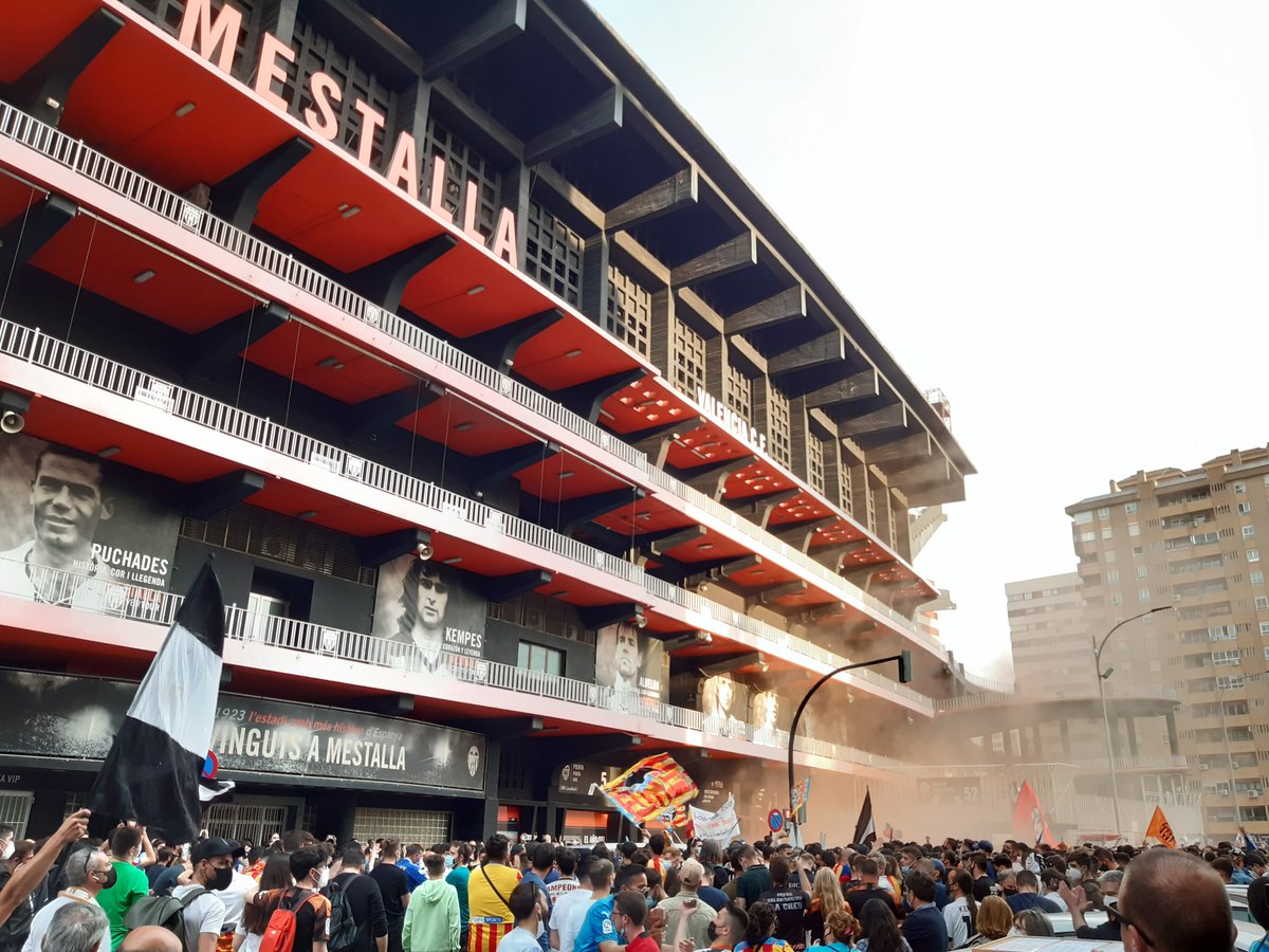 TheVCFTimes's tweet photo. WELCOME TO MESTALLA
#Mestalla #VCF #YoVoyVCF https://t.co/USFkfuGsKY