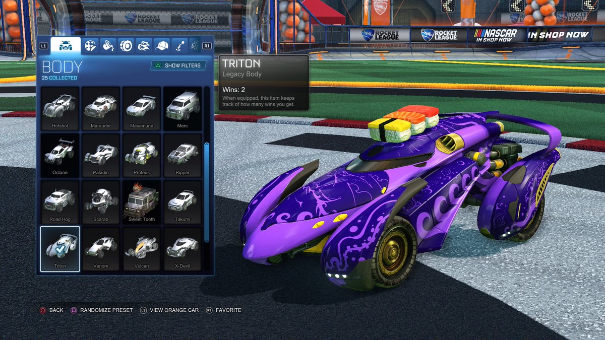 FluffOk's tweet image. Ina Car