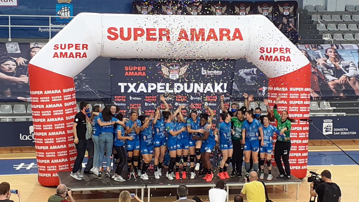 TXAPELDUNAK!!!! 🙌🙌🙌