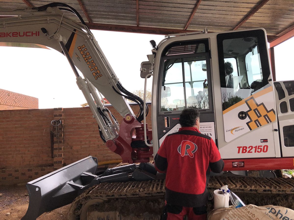 RotulosRichard's tweet photo. Además de vehículos rotulamos todo tipo de maquinaria.
Aprovecha tus soportes publicitarios !!
https://t.co/ssjHlxyz5c
987 800 950 https://t.co/lyau82Yi9T