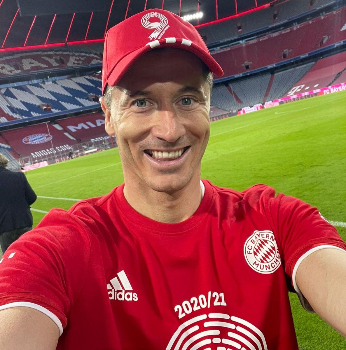 Lewandowski / Bayern Munich S Robert Lewandowski Thinks Erling Haaland Has A Chance To Be The Best Striker In The World Bavarian Football Works - Media in category robert lewandowski the following 102 files are in this category, out of 102 total. Lewandowski / Bayern Munich S Robert Lewandowski Thinks Erling Haaland Has A Chance To Be The Best Striker In The World Bavarian Football Works - Media in category robert lewandowski the following 102 files are in this category, out of 102 total.