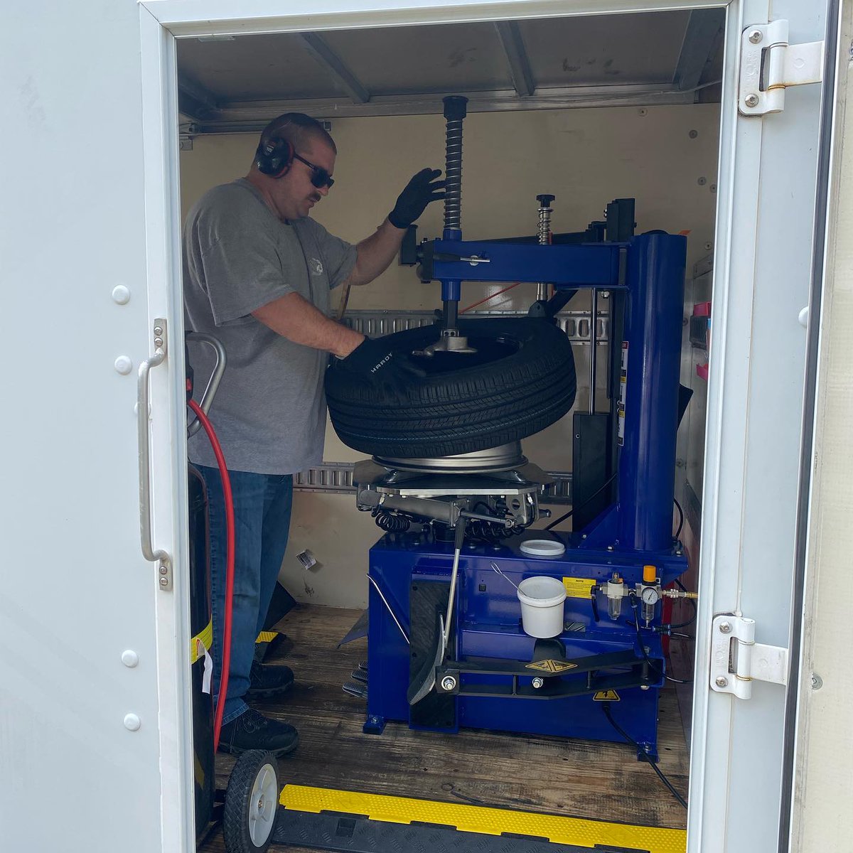 B & C Roadside Service tweet media