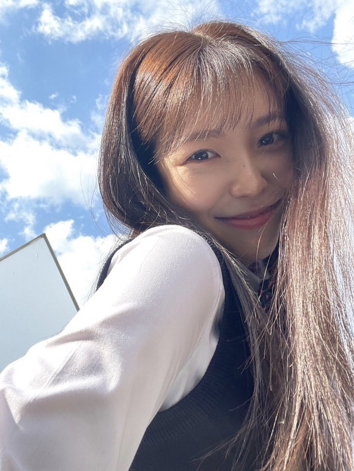 baeyerinnie's tweet photo. a yeri ta TÃO 🥺🥺 https://t.co/mQHNkFh9P3