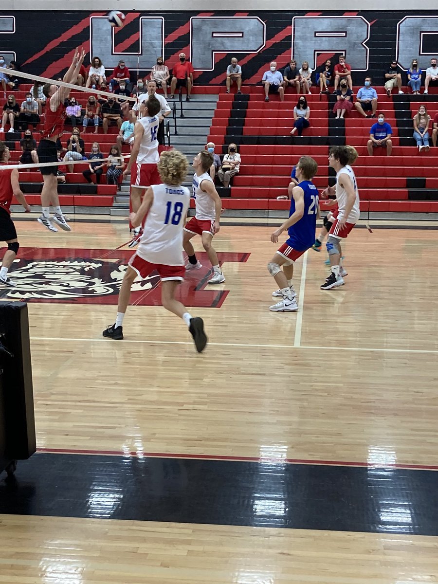 MVTAthletics's tweet photo. Toros take the third game 25-22. #campusofchampions https://t.co/gVaGfZkEEq