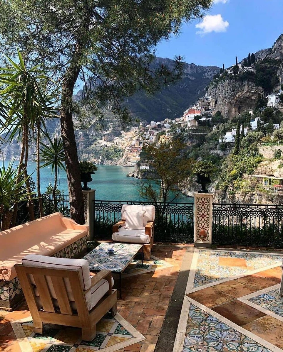 widersennse's tweet photo. Positano, İtalya’ya birlikte seyahat etmek istediğiniz kişiyi etiketleyin! https://t.co/9Xevkn0JI7