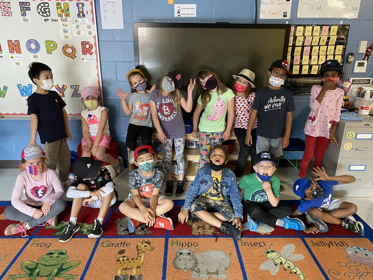 msconcannonbeu's tweet photo. H is for Hat Day! @BeulahRalphElem #ABCcountdown #countdowntosummer #Kindergarten #cpsbest #actuallywecan https://t.co/eoZoYKzsD1