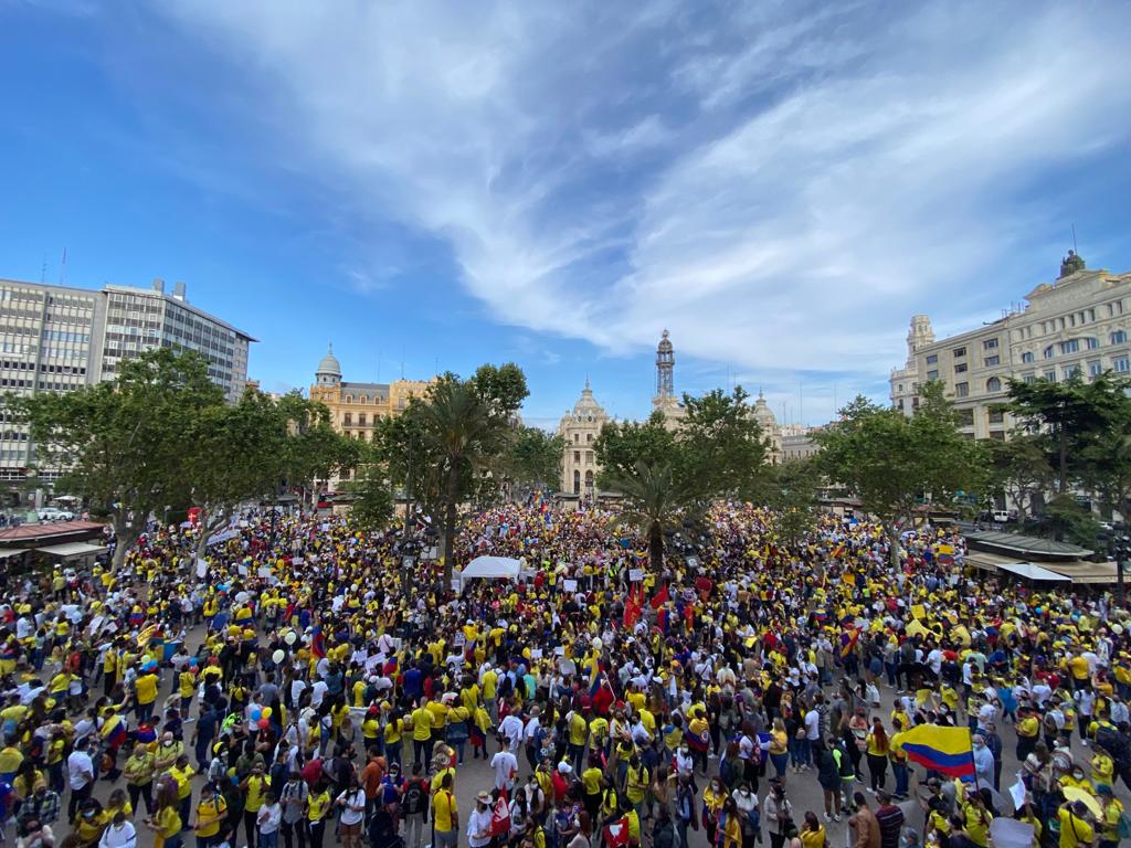 Así está Valencia, España, en estos momentos #ParoNacional8M