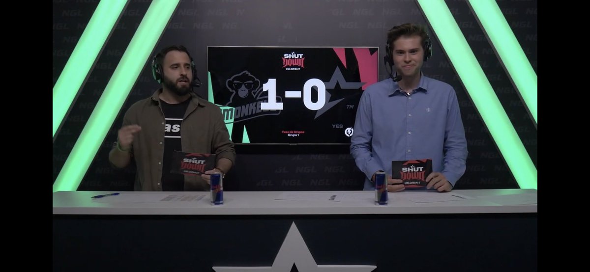 SoyOrijan's tweet image. Primera experiencia en plató realizada 🥳.
Muchas gracias por la oportunidad @NGLSpain.
He sido un placer compartir plató con @Kranieel y toda su staff, y también a los mega casters de @SomosLaTormenta / @Venturini @SixsvenCast @xBlazee18.

🔥Mañana más i mejor 🔥