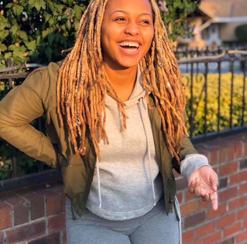 laurabrouno's tweet photo. Steadily growing and maintaining, remember the only competition is YOU. keep working on yourself daily to achieve your personal goals you will be forever grateful use your time wisely 📈 https://t.co/yaOJ6uAabu